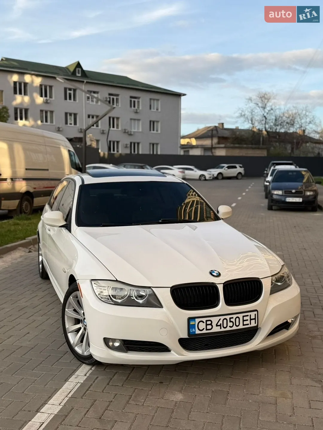 2010 BMW 3er - мініатюра 2