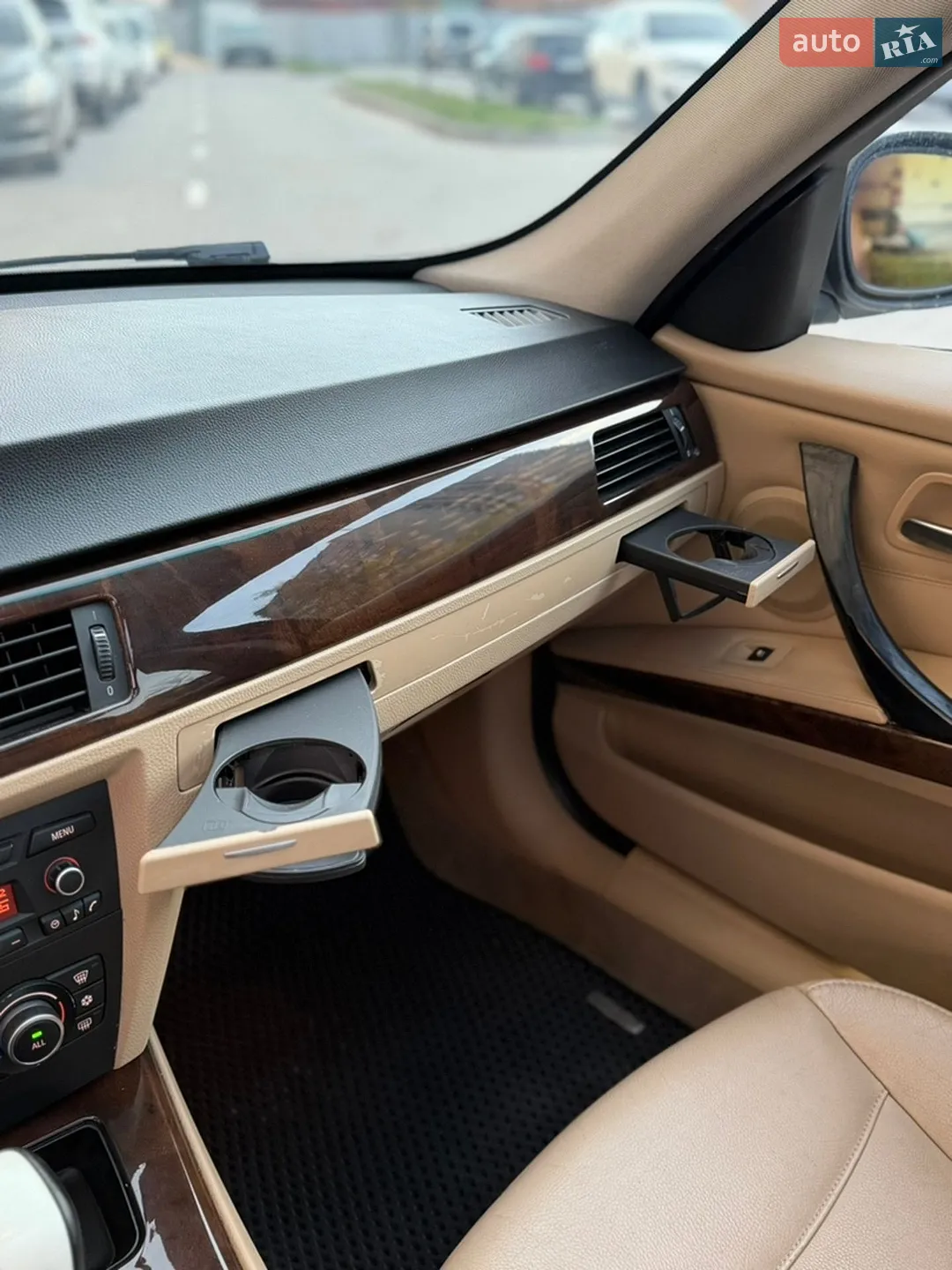 2010 BMW 3er - мініатюра 33