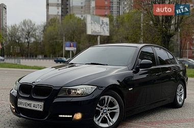 Седан BMW 3 Series 2011 в Дніпрі