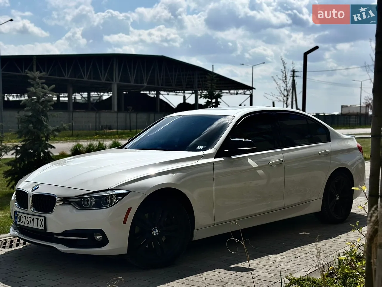 2016 BMW 3er - мініатюра 14
