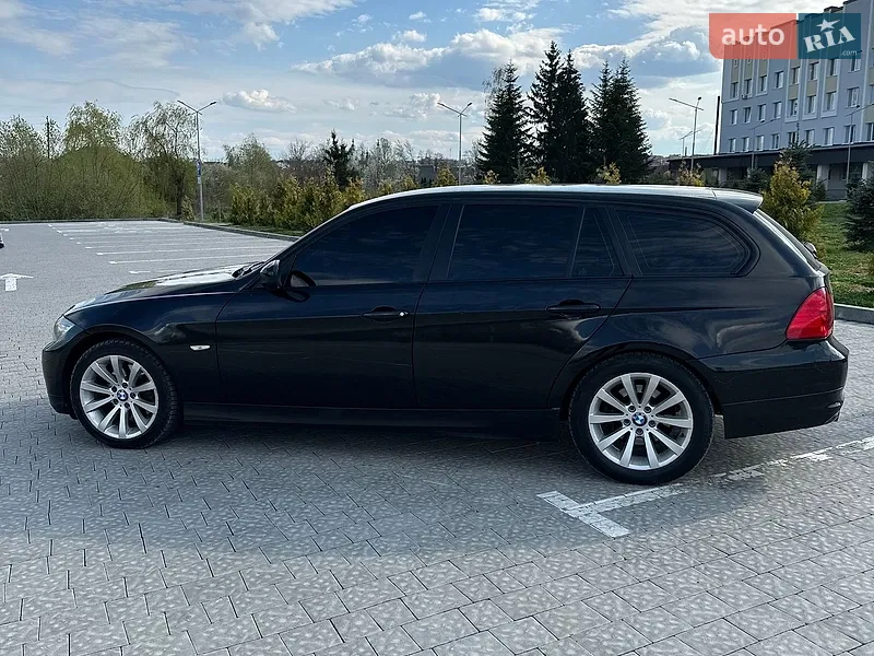 BMW 3 Series 2011 VIN WBAUT31020F063913 фото оголошення 9 з 63