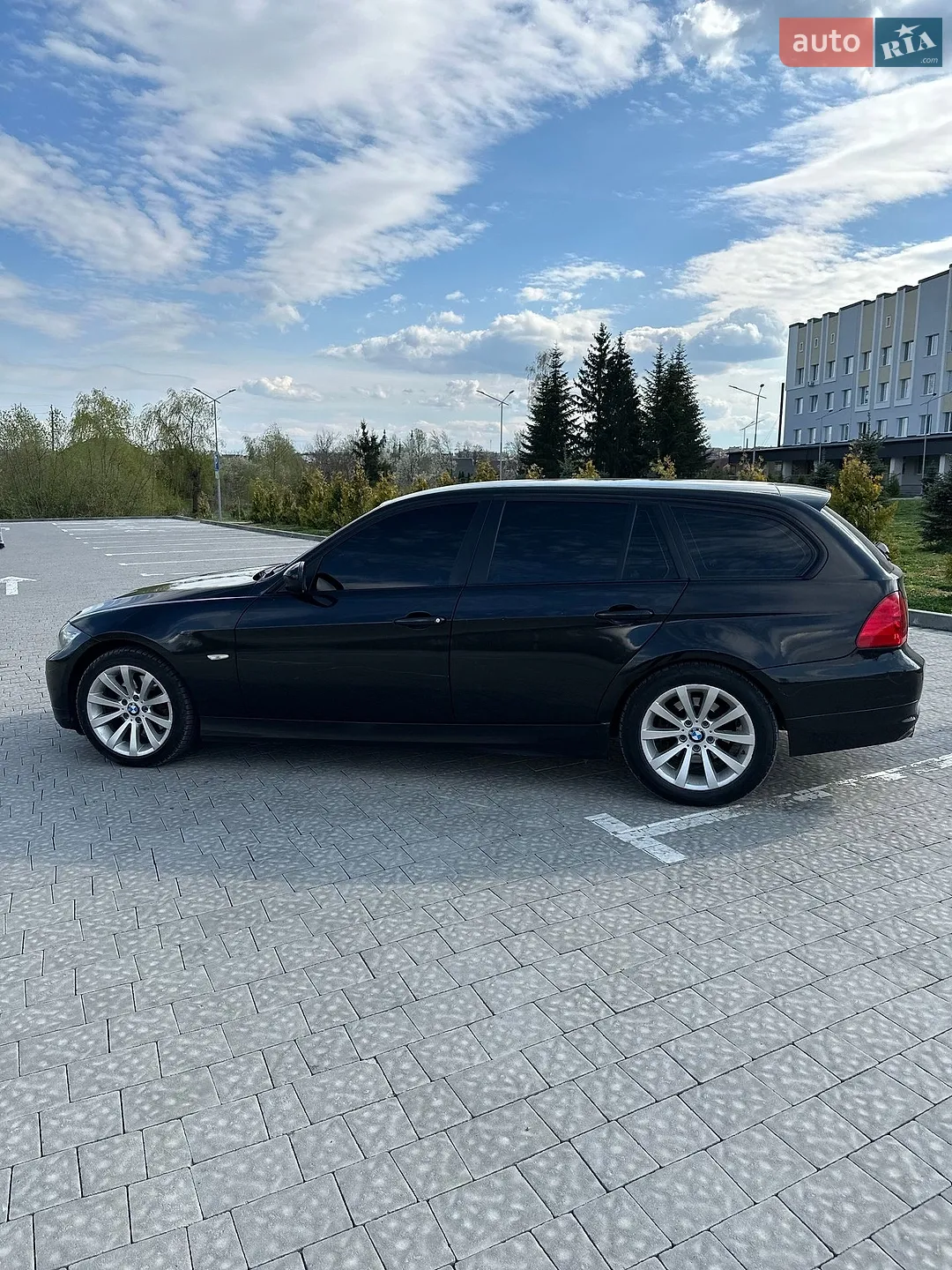 2011 BMW 3er - мініатюра 9