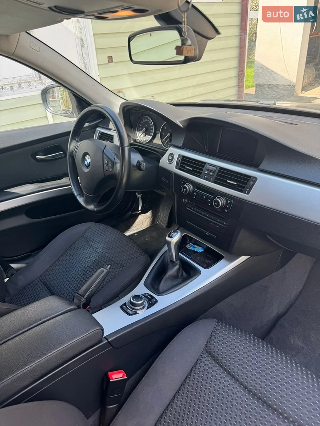 2010 BMW 3er - мініатюра 11