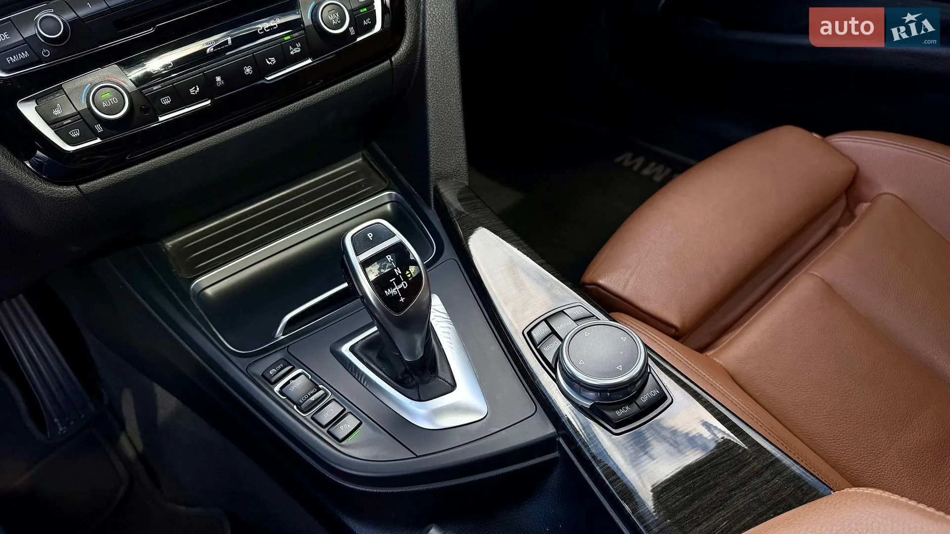 2016 BMW 3er - мініатюра 23