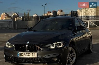 Седан BMW 3 Series 2015 в Броварах