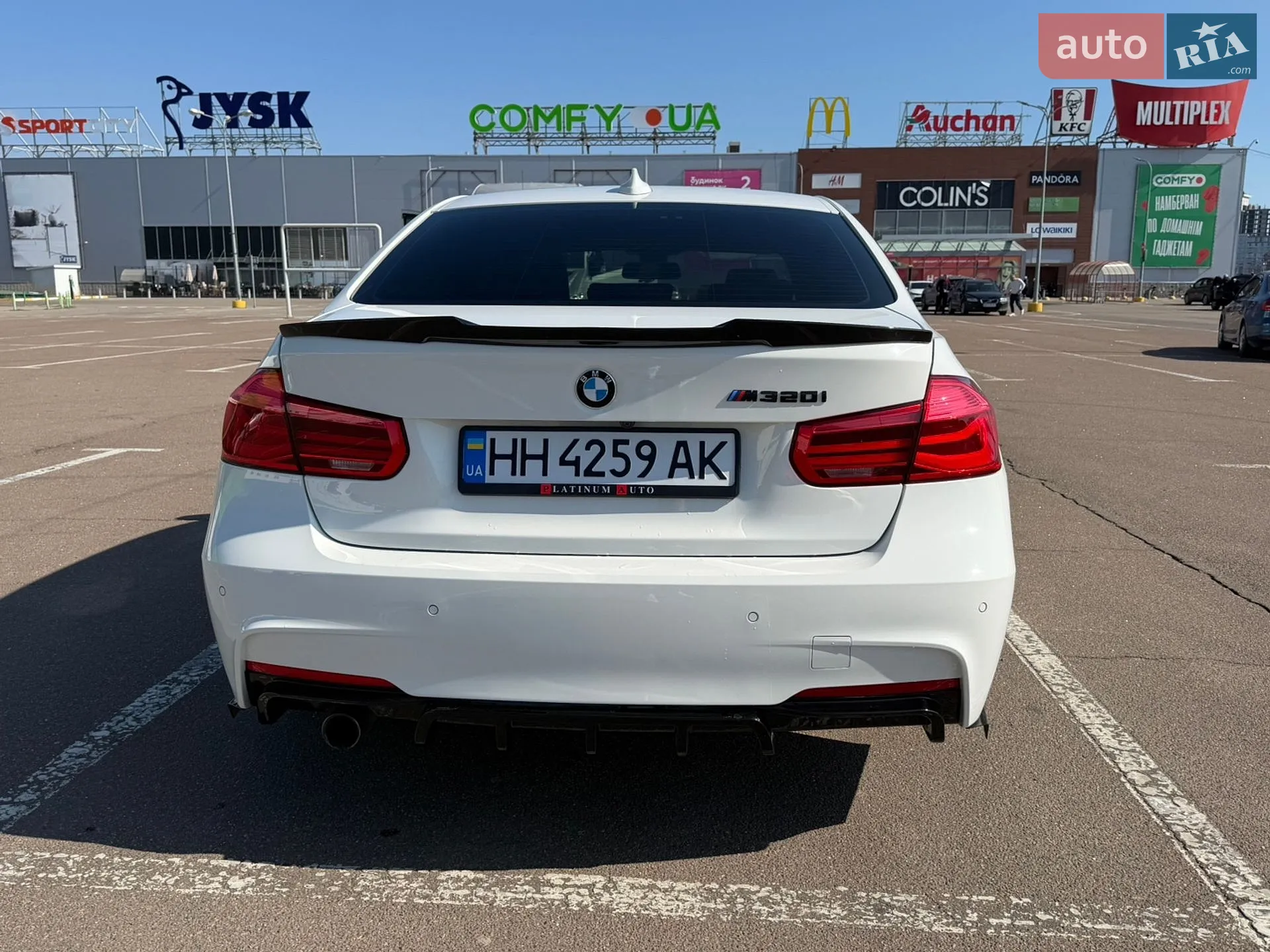 2016 BMW 3er - мініатюра 8