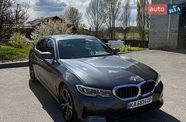 Седан BMW 3 Series 2019 в Киеве