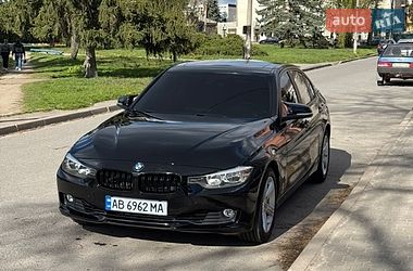 Седан BMW 3 Series 2013 в Бару