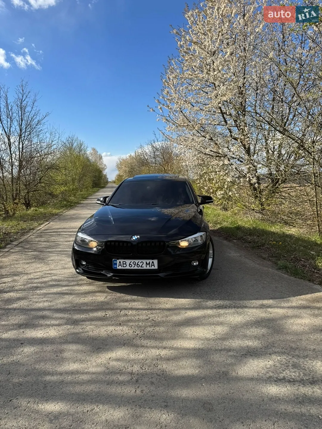 BMW 3 Series 2013 VIN WBA3B5C51EP539816 фото оголошення 8 з 19