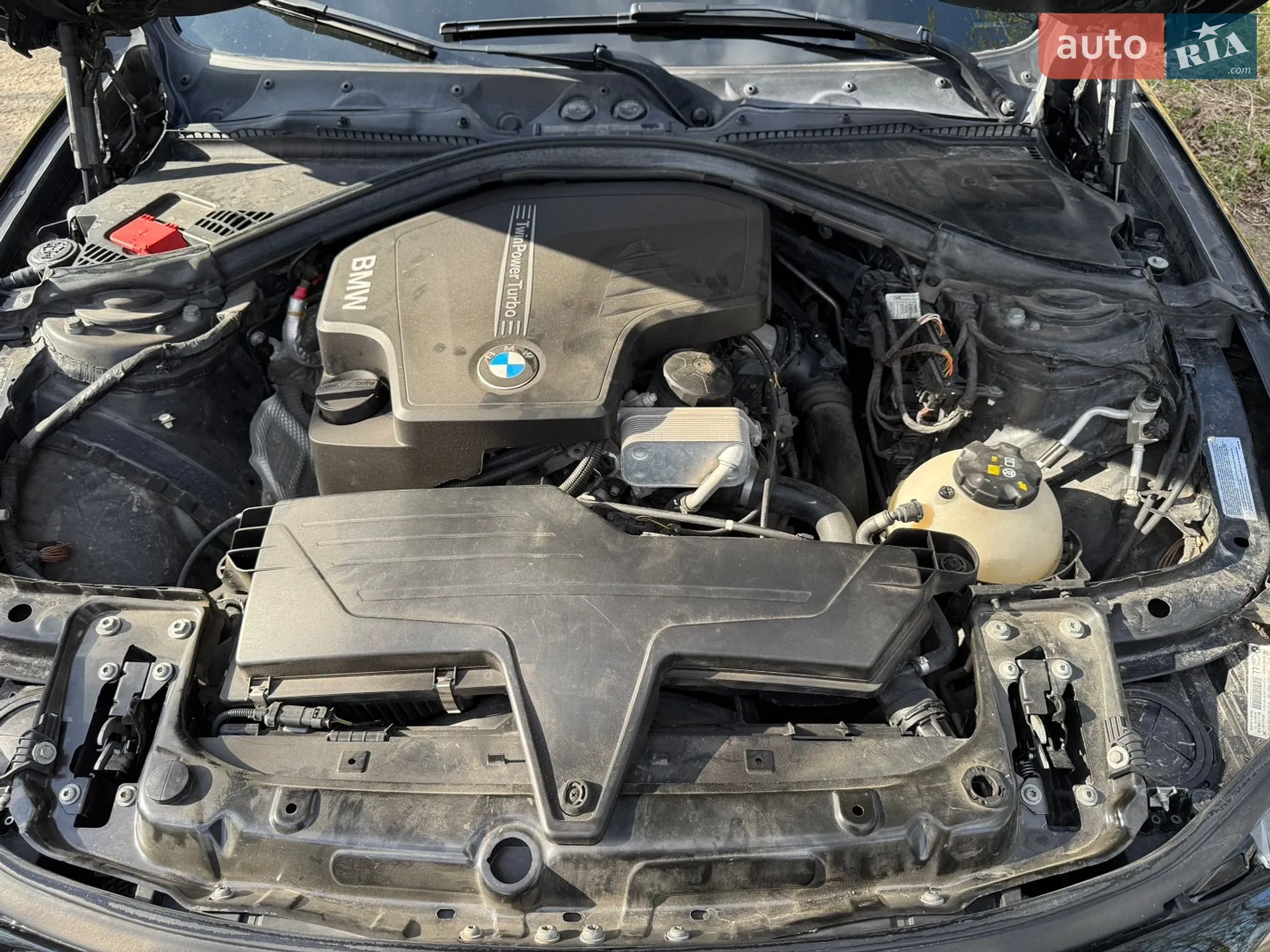 BMW 3 Series 2013 VIN WBA3B5C51EP539816 фото оголошення 10 з 19