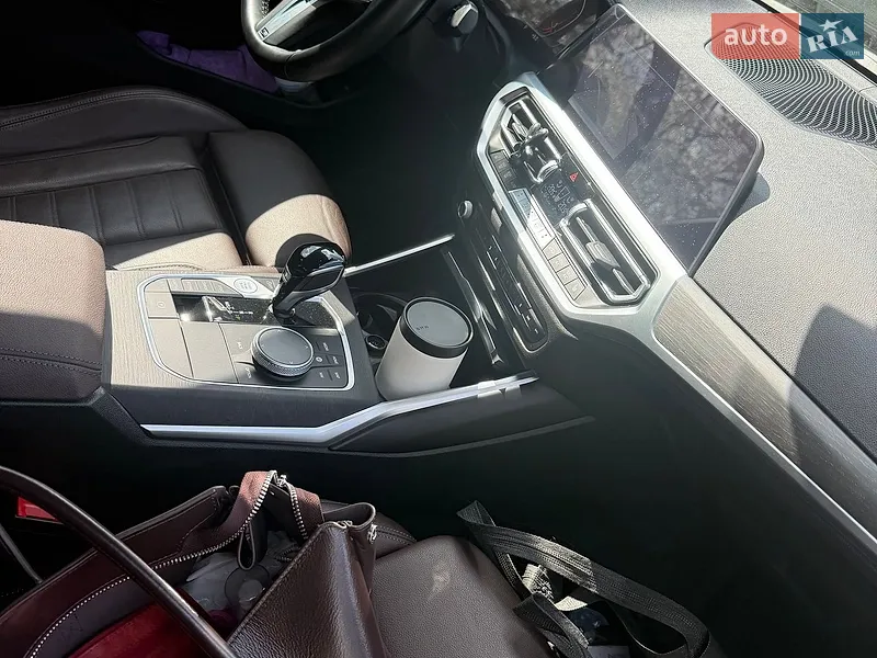 BMW 3 Series 2022 VIN WBA5V780808C59325 фото оголошення 5 з 35