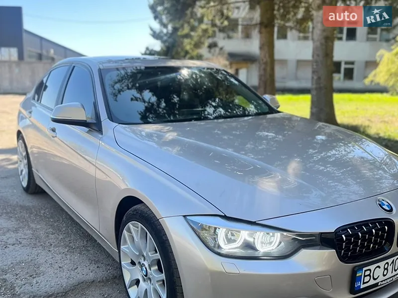 BMW 3 Series 2013 VIN WBA3B5C50DF598117 фото оголошення 2 з 62