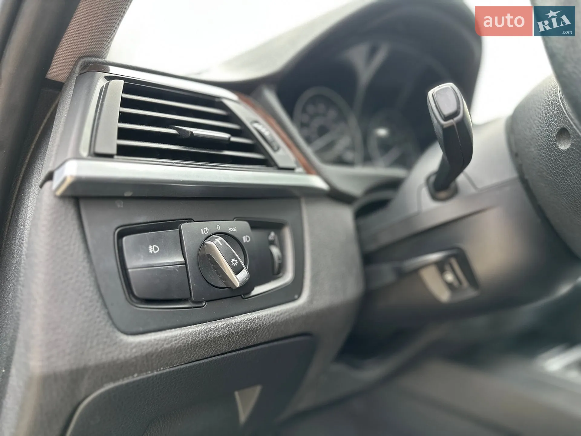 2014 BMW 3er - мініатюра 14