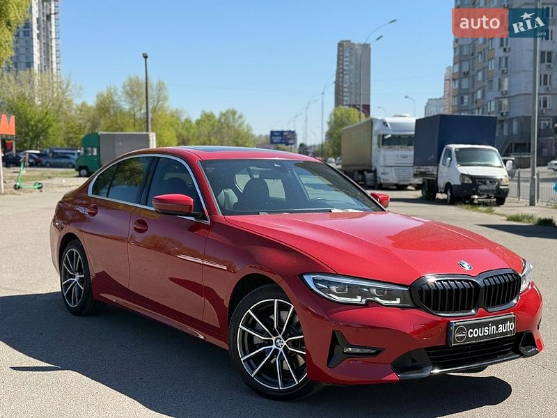 Седан BMW 3 Series 2022 в Киеве