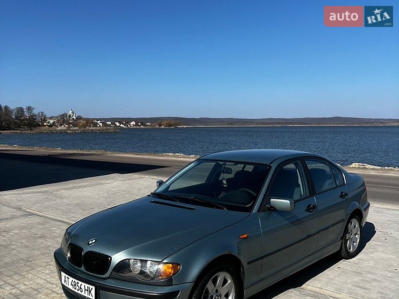Седан BMW 3 Series 2002 в Ивано-Франково