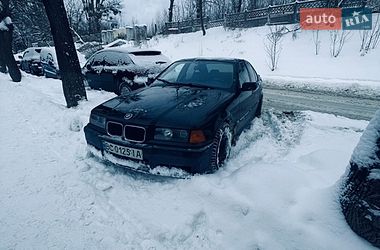 Седан BMW 3 Series 1995 в Львове
