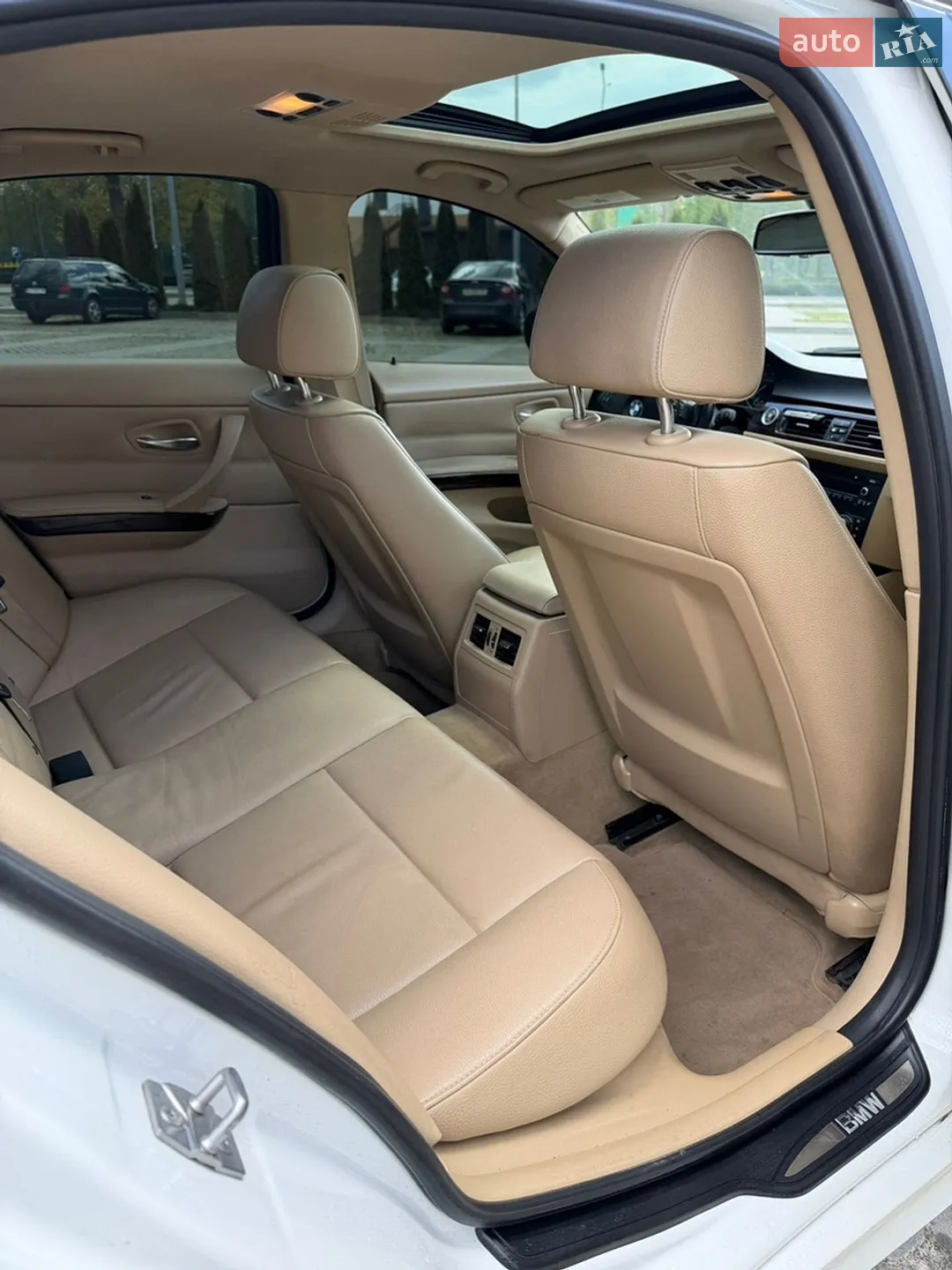 2011 BMW 3er - мініатюра 20