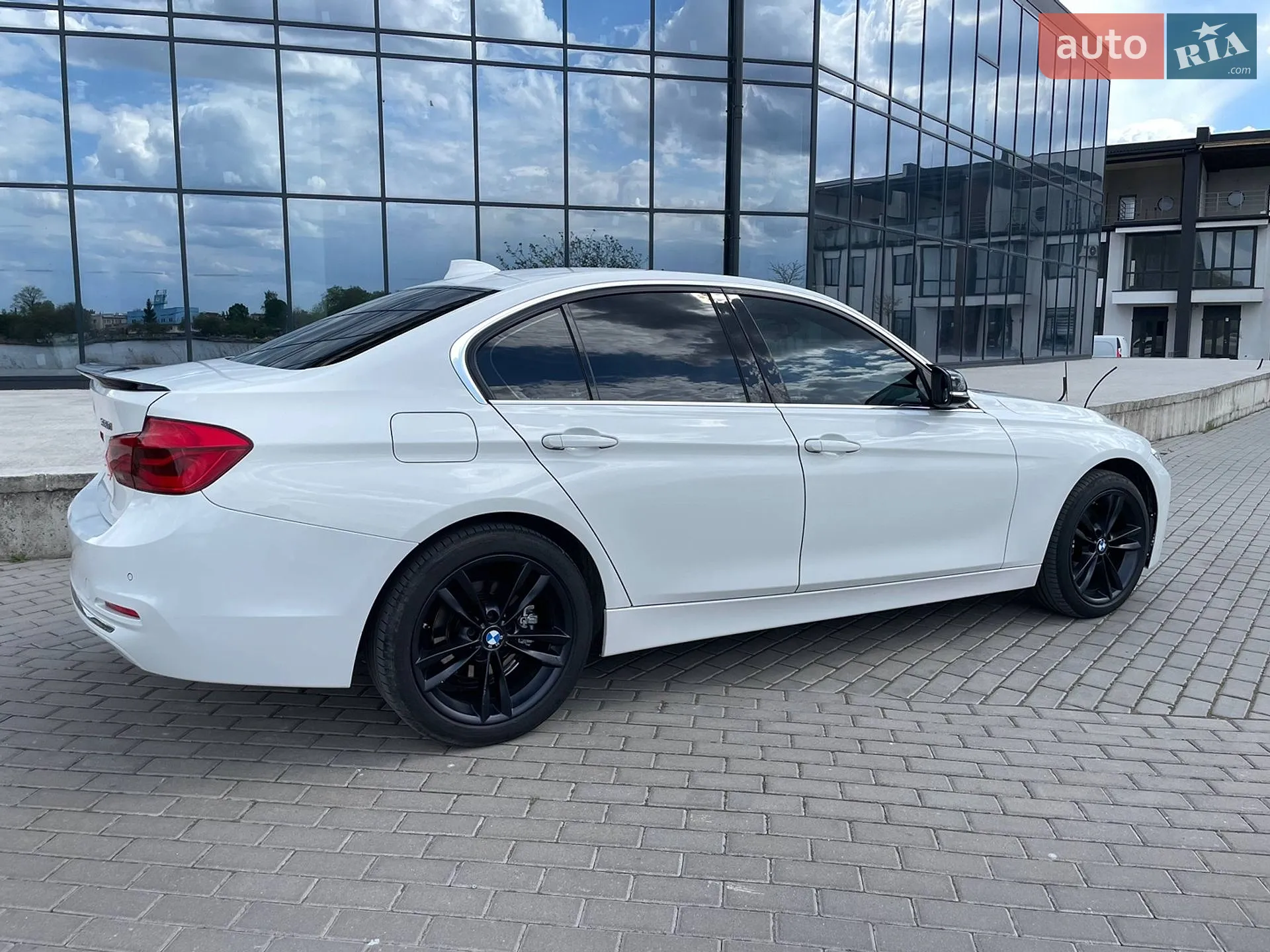 2017 BMW 3er - мініатюра 13