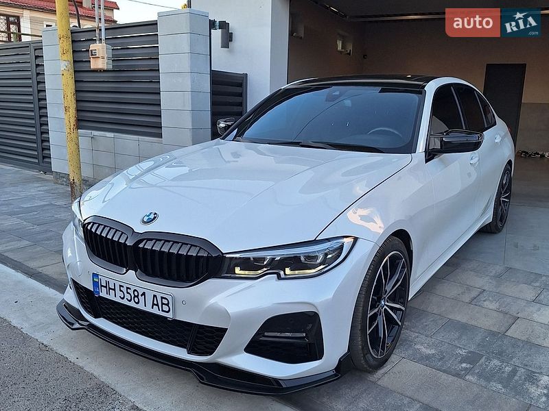 Седан BMW 3 Series 2019 в Одессе