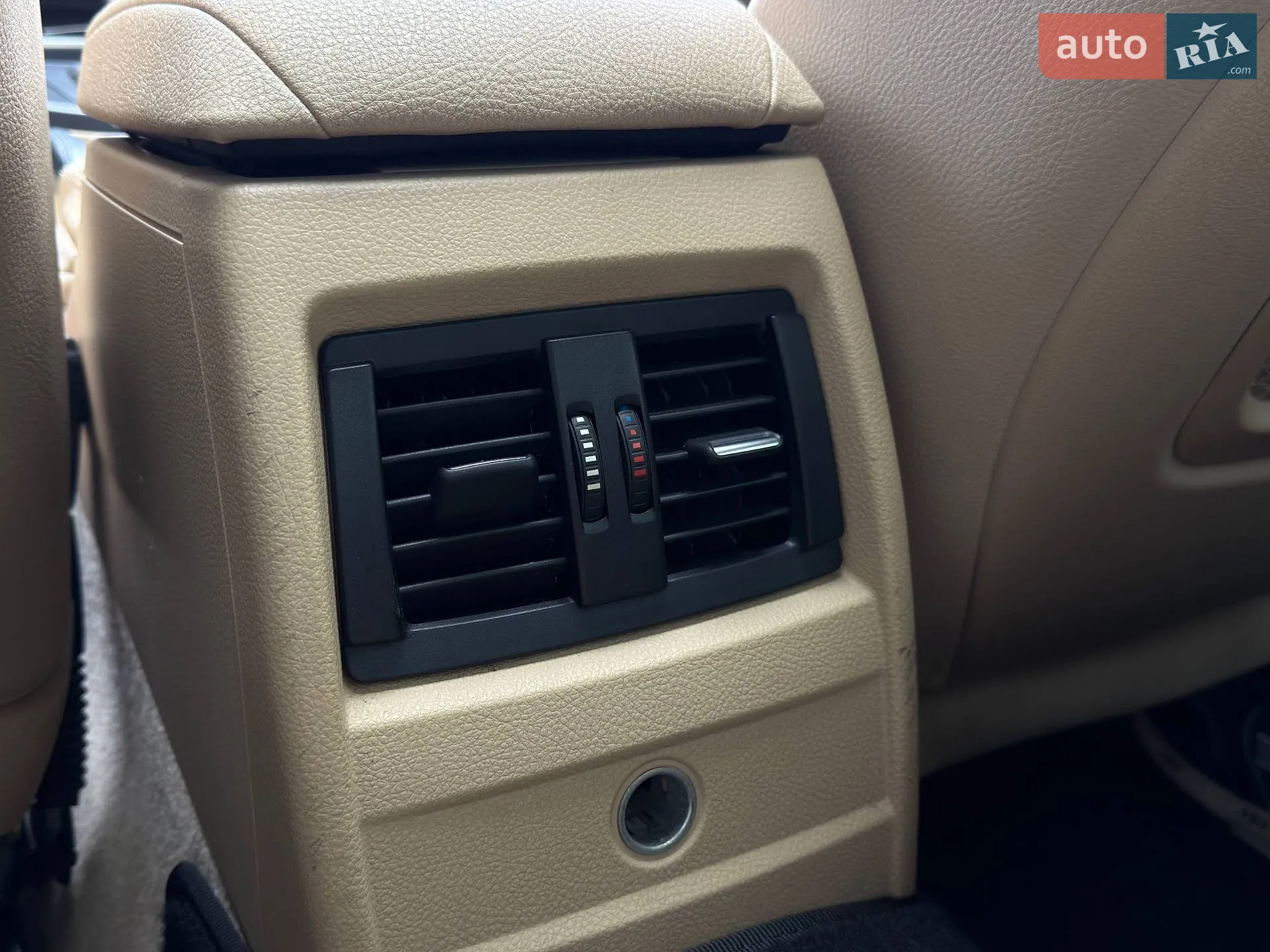 2014 BMW 3er - мініатюра 31