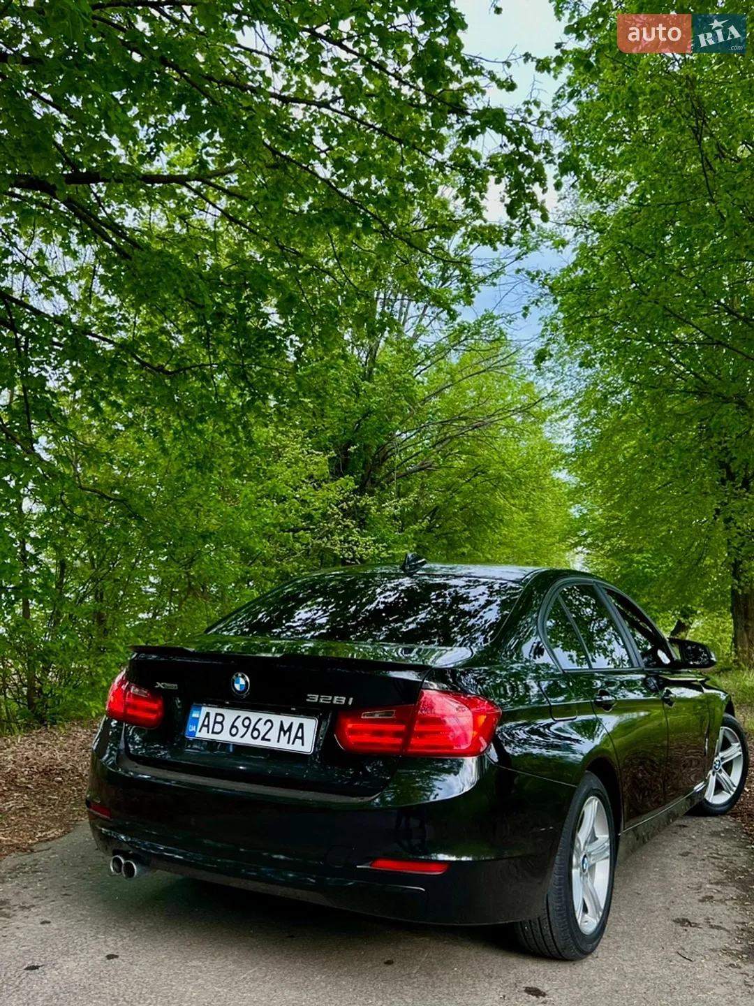 BMW 3 Series 2013 VIN WBA3B5C51EP539816 фото оголошення 7 з 19