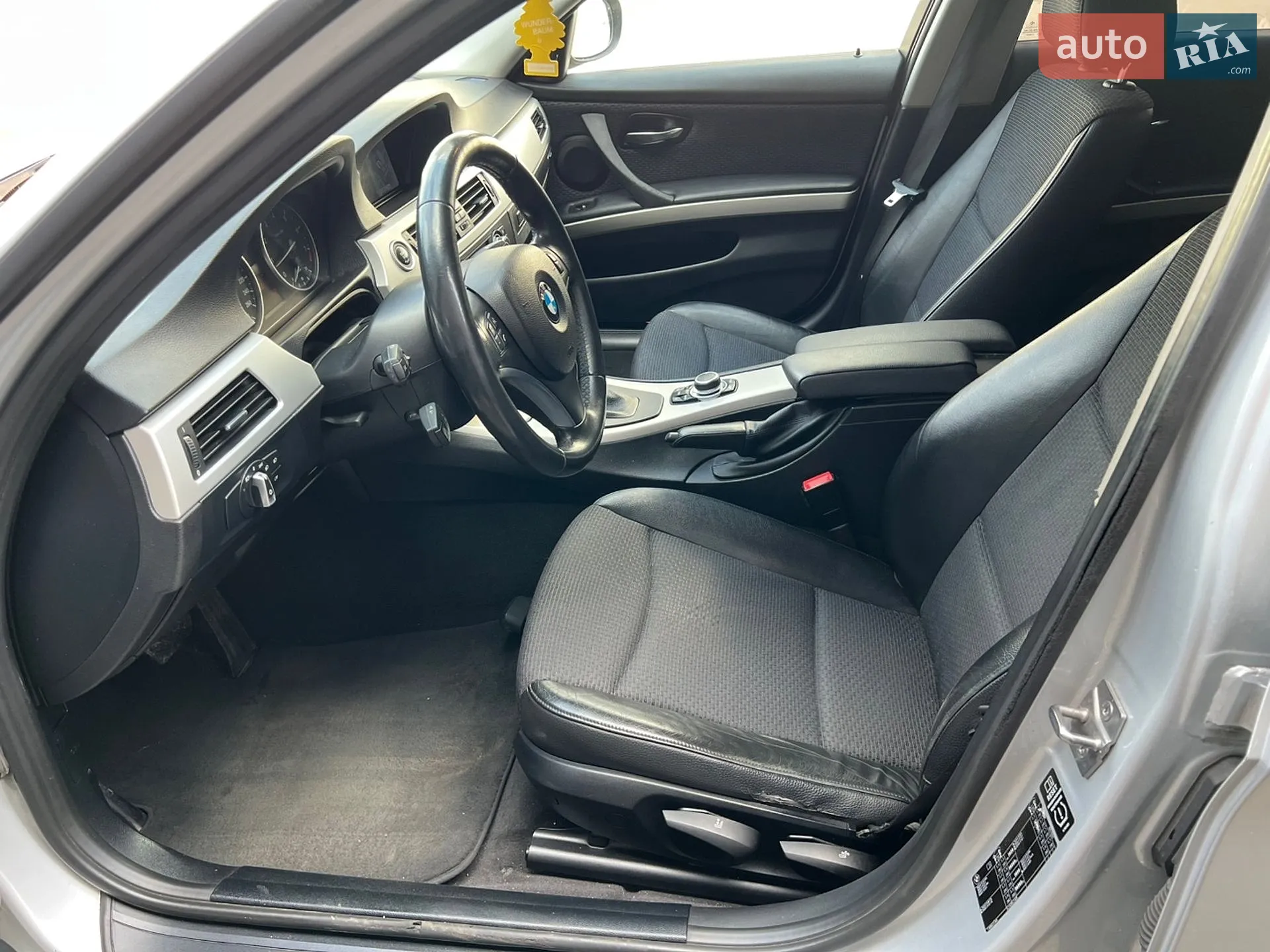 2011 BMW 3er - мініатюра 11