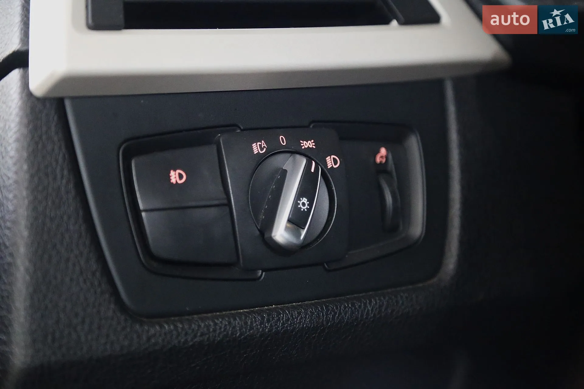 2013 BMW 3er - мініатюра 27