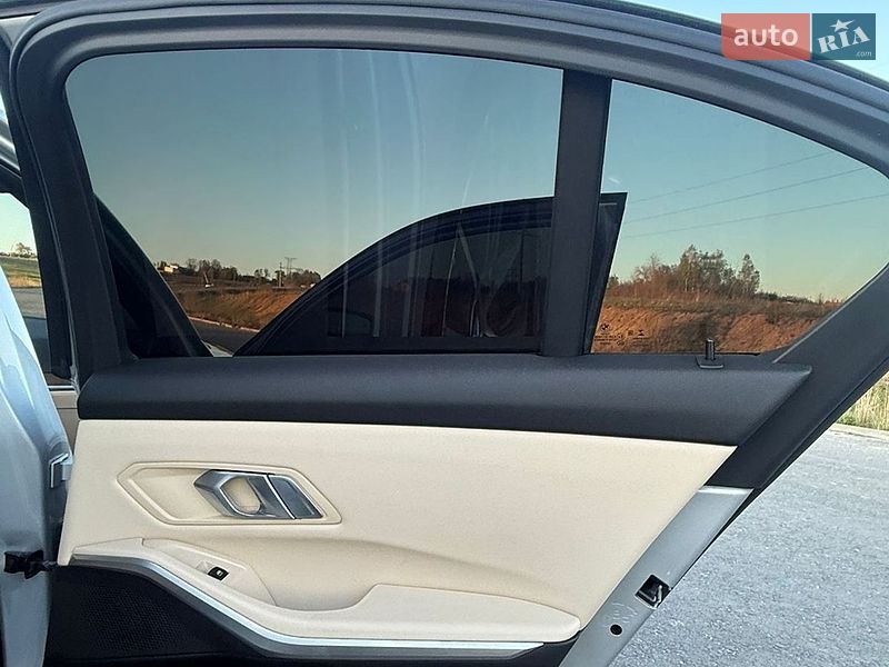 Седан BMW 3 Series 2019 в Трускавце
