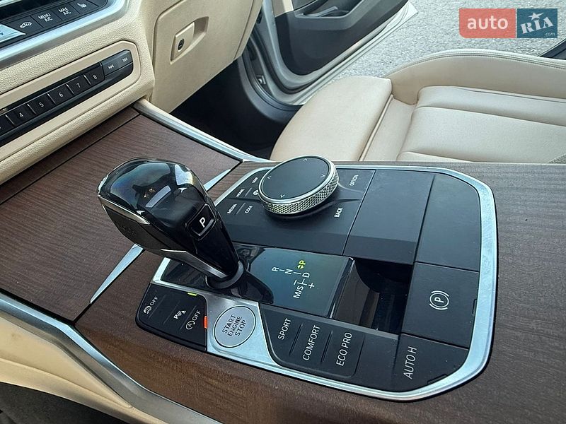 Седан BMW 3 Series 2019 в Трускавце