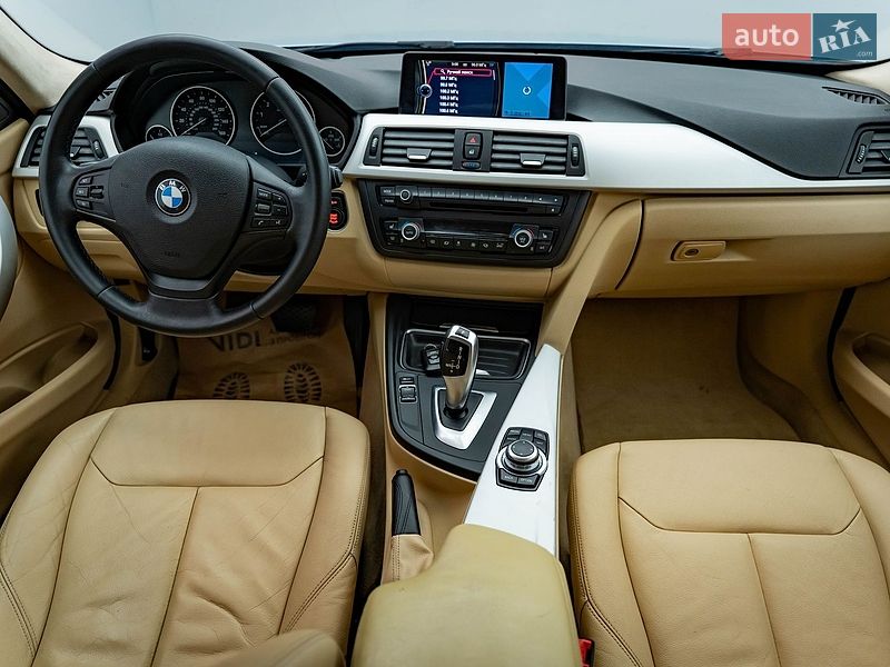 Седан BMW 3 Series 2013 в Киеве