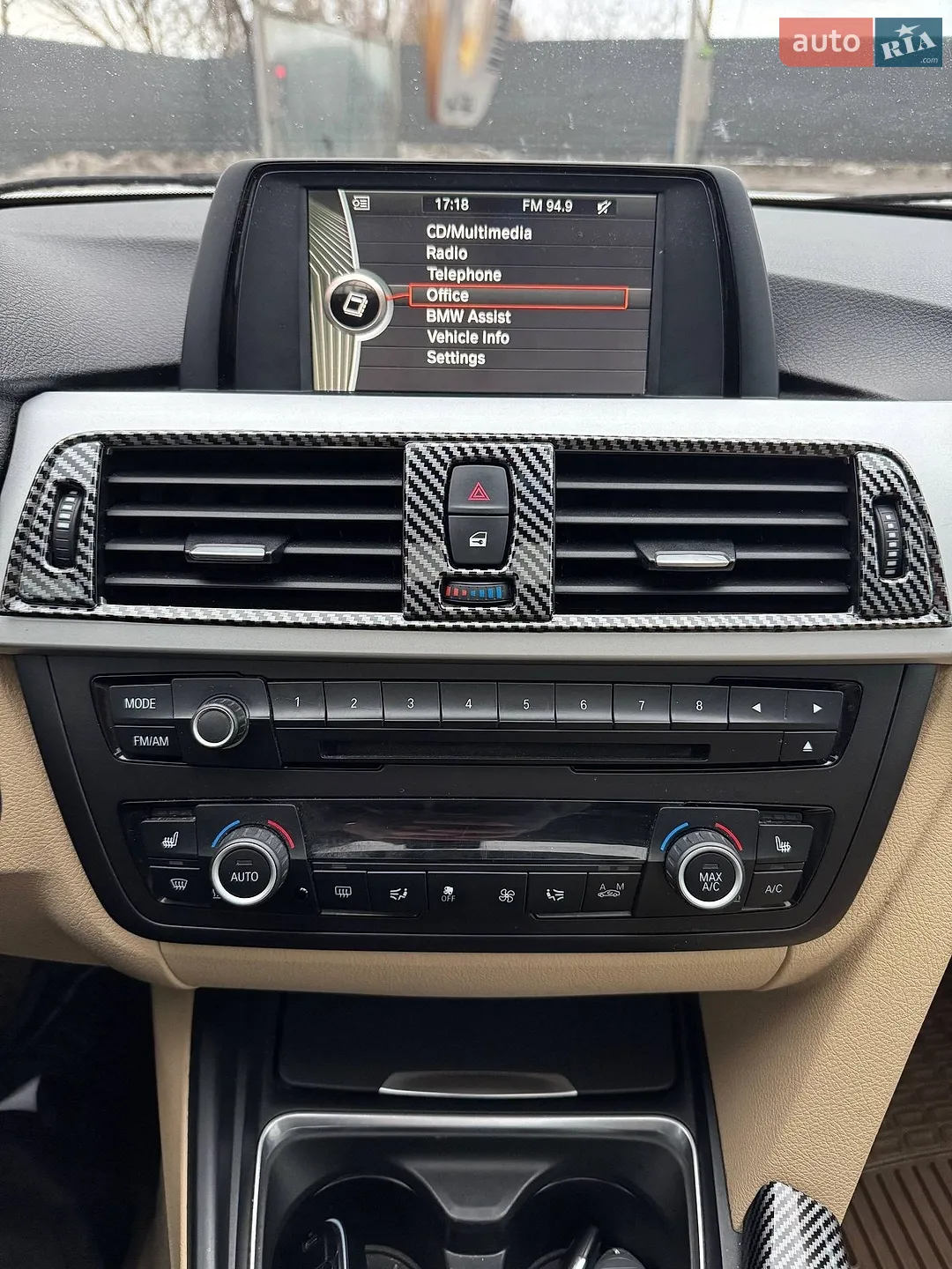 2012 BMW 3er - мініатюра 28
