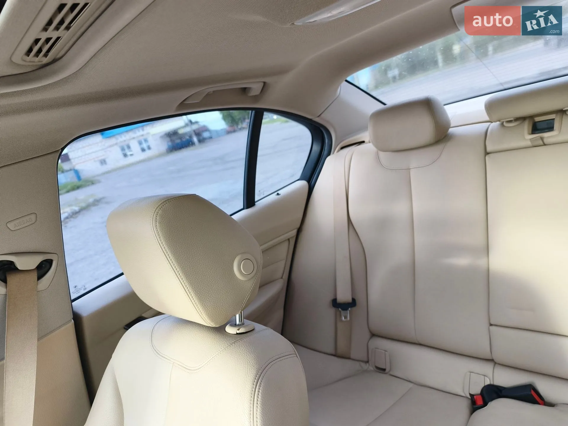 2013 BMW 3er - мініатюра 9