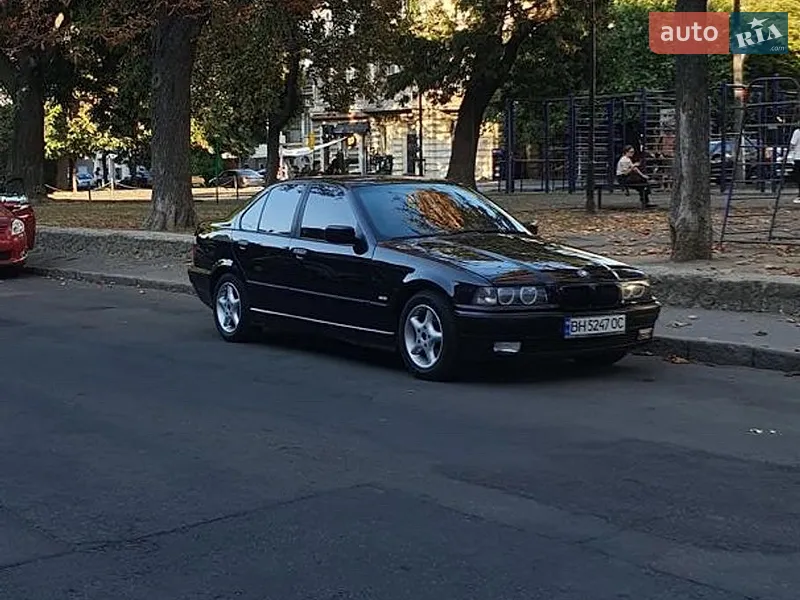 BMW 3 Series 1996 VIN WBACA91040JF25604 фото оголошення 18 з 49
