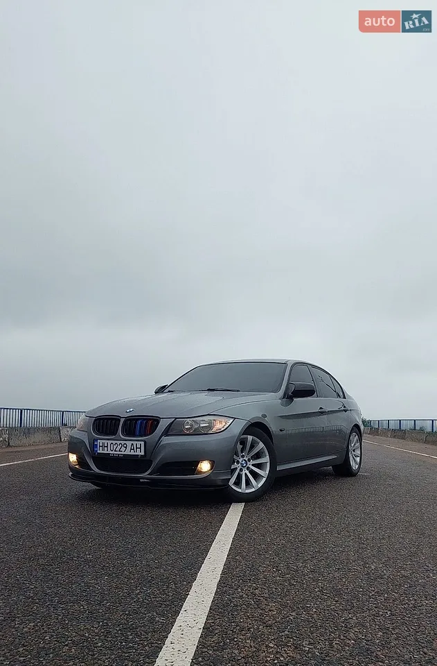 2010 BMW 3er - мініатюра 26