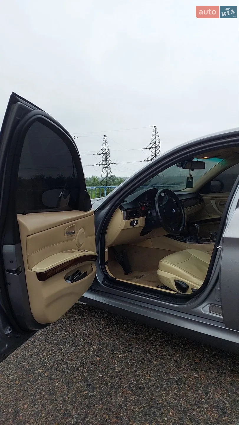 2010 BMW 3er - мініатюра 13