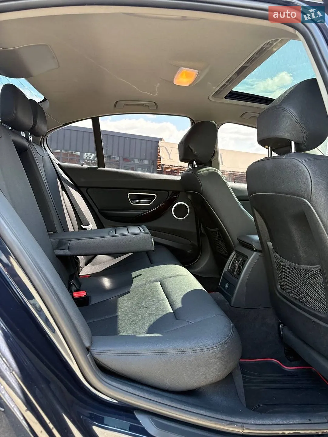 2014 BMW 3er - мініатюра 30