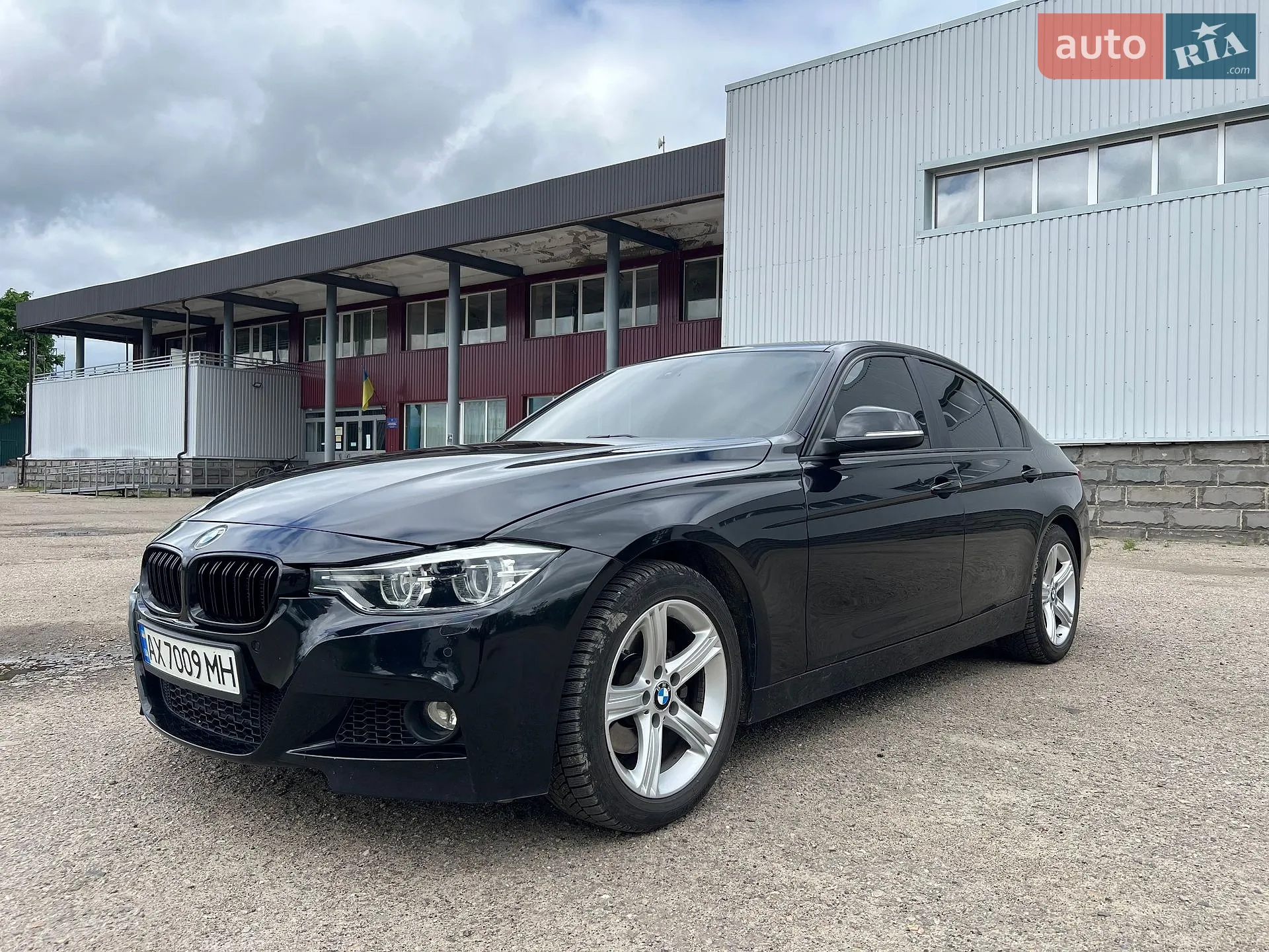 2014 BMW 3er - мініатюра 2