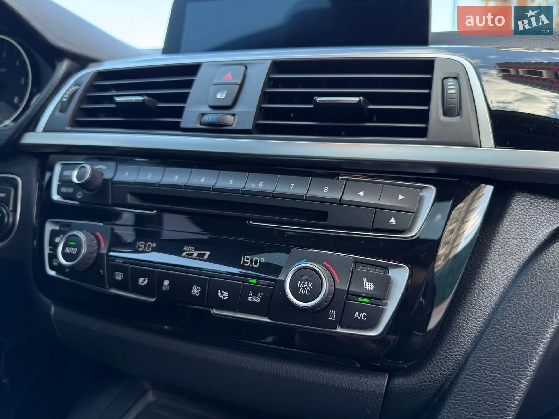 2016 BMW 3er - мініатюра 33