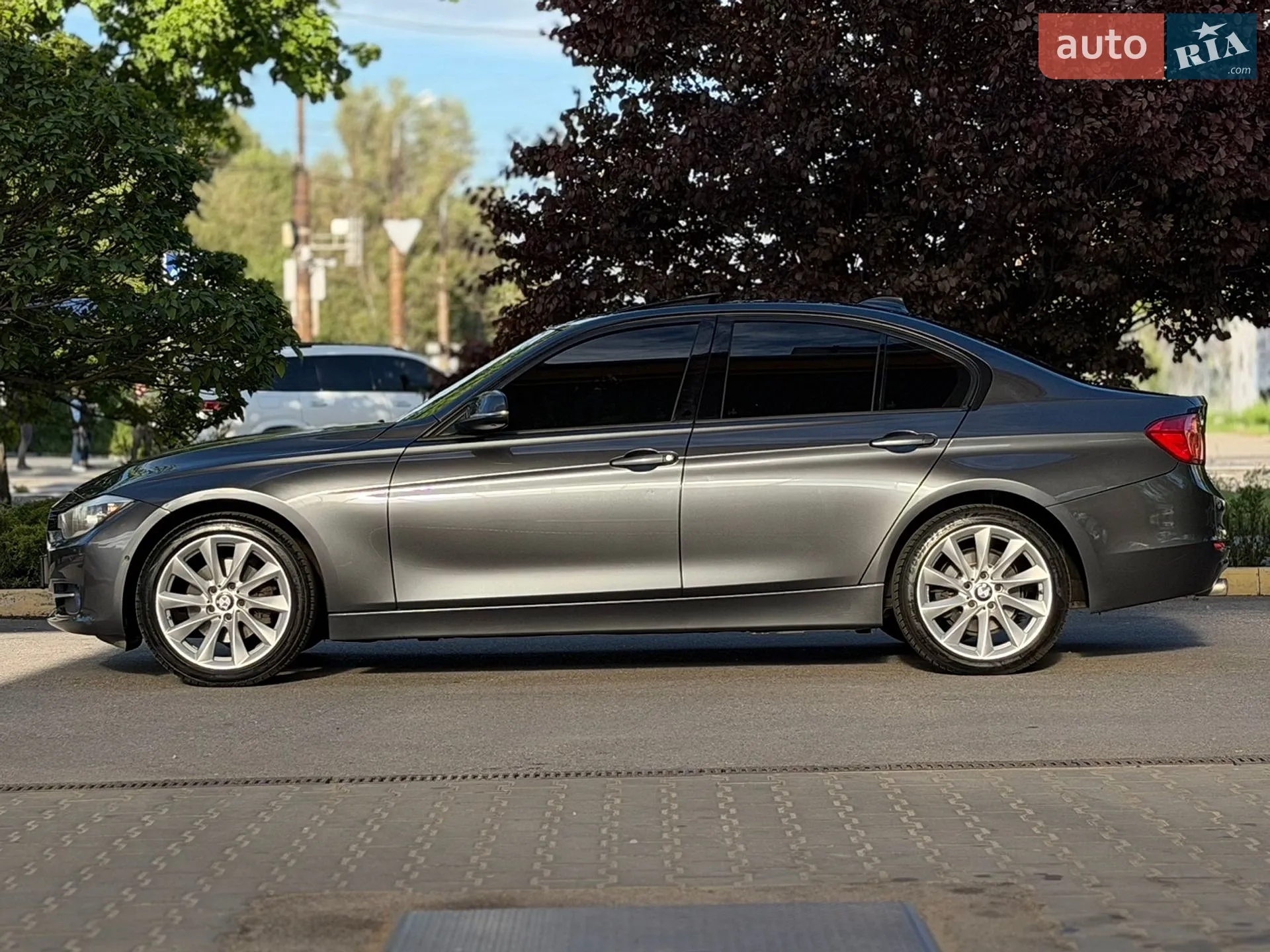 2012 BMW 3er - мініатюра 2