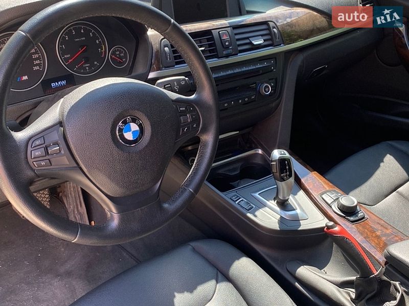 Седан BMW 3 Series 2013 в Днепре