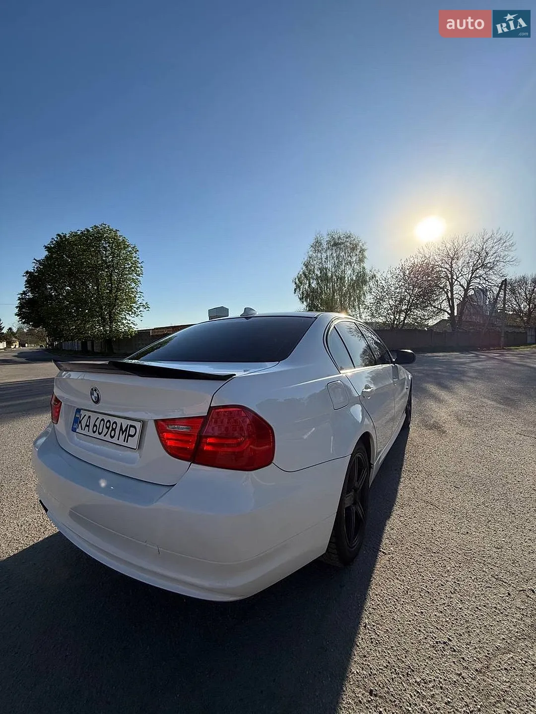 2011 BMW 3er - мініатюра 11