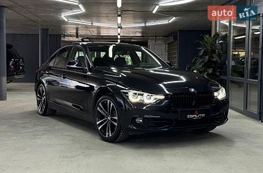 Седан BMW 3 Series 2018 в Одессе