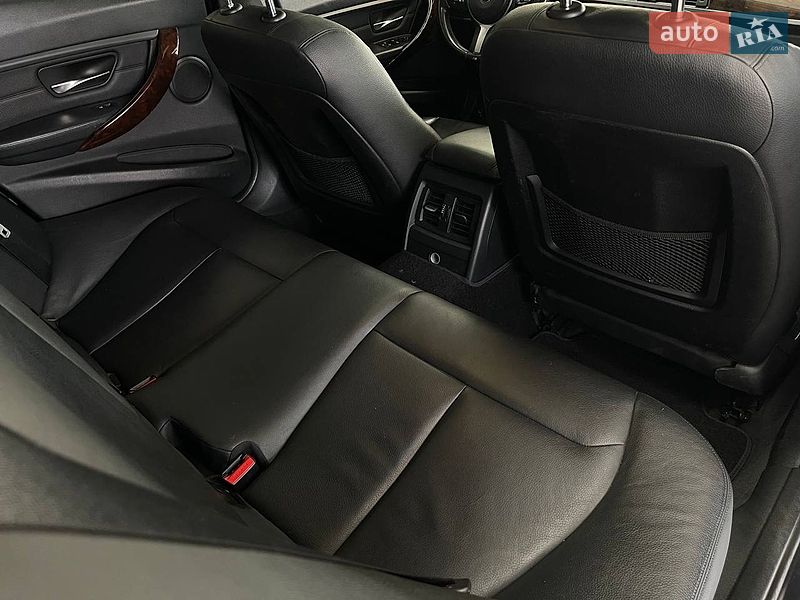 Седан BMW 3 Series 2013 в Киеве