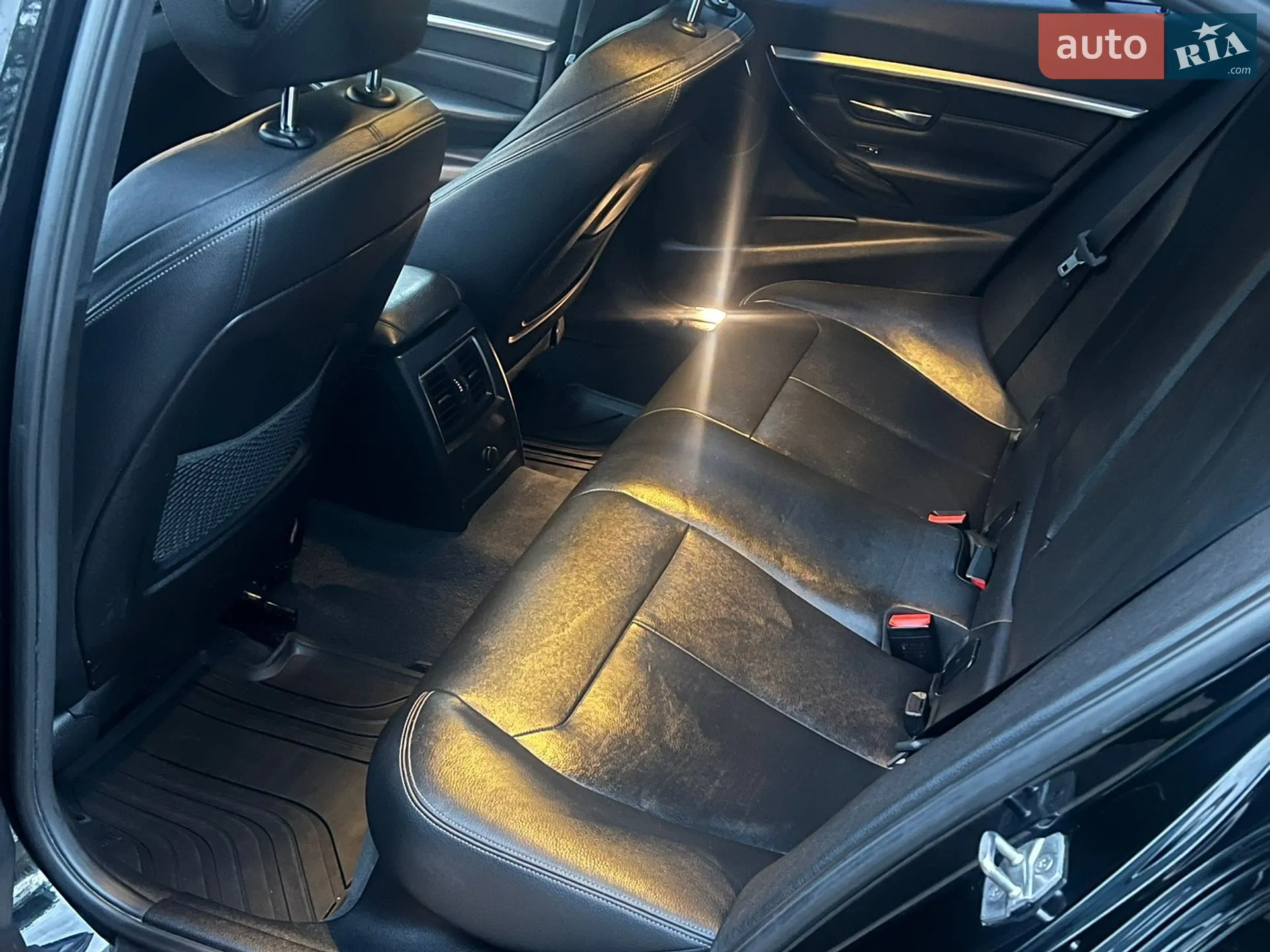 2015 BMW 3er - мініатюра 11