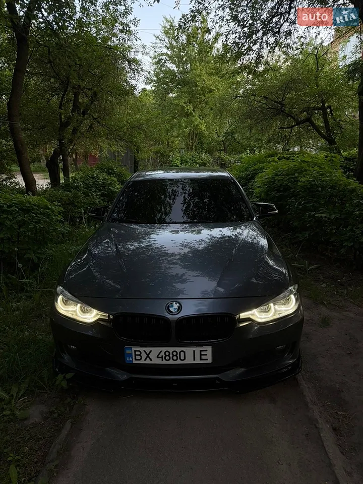 2012 BMW 3er - мініатюра 8
