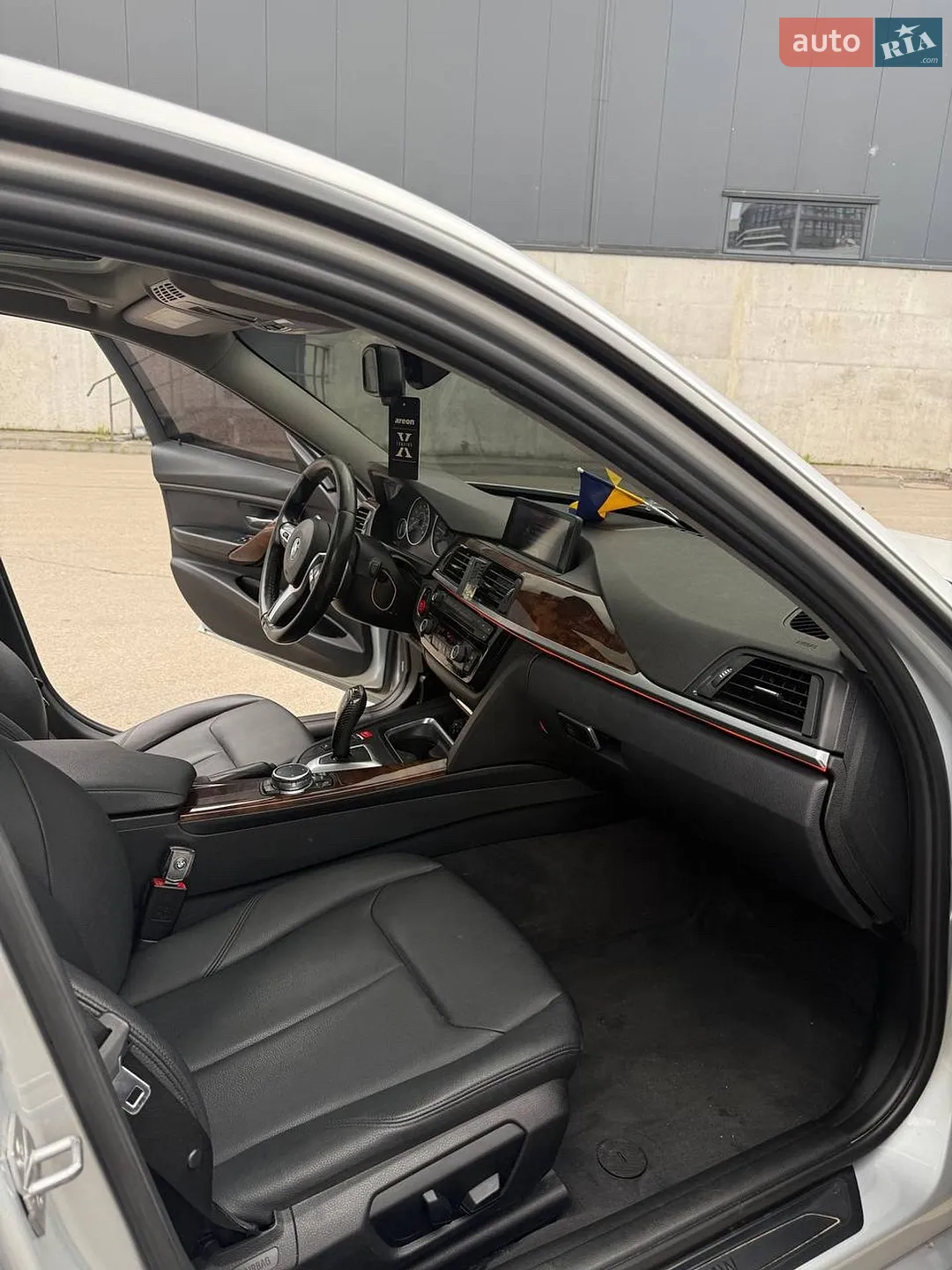2015 BMW 3er - мініатюра 11