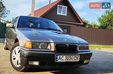 Универсал BMW 3 Series 1999 в Изяславе
