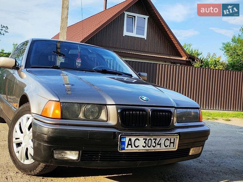 Универсал BMW 3 Series 1999 в Изяславе