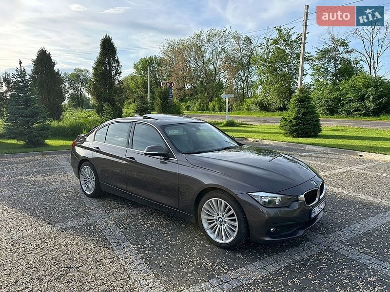 Седан BMW 3 Series 2015 в Пирятине