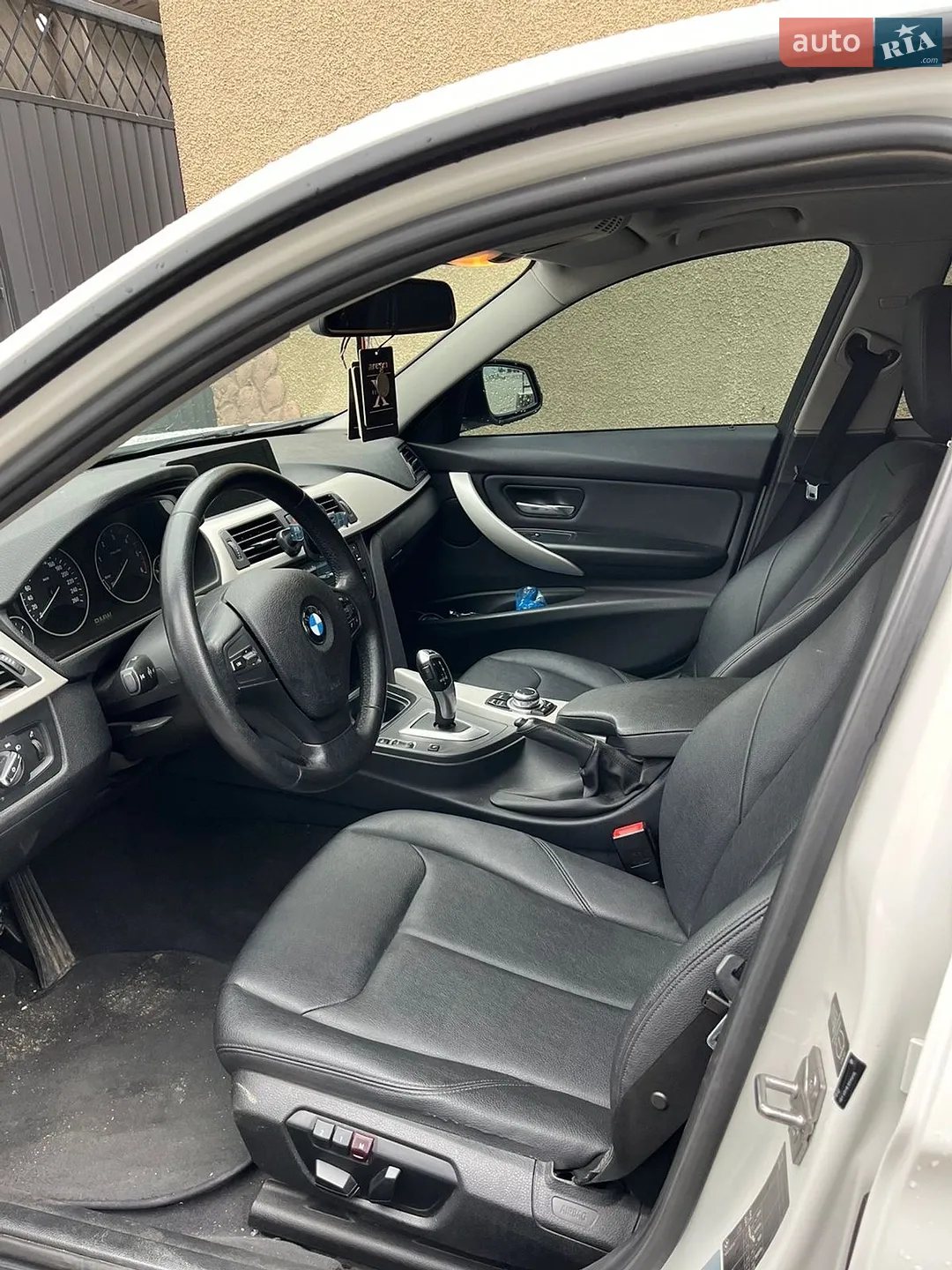2013 BMW 3er - мініатюра 2